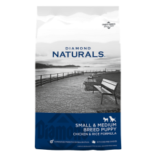 Diamond Naturals Small & Medium Breed Puppy Chicken & Rice Formula. Blue dog food bag.